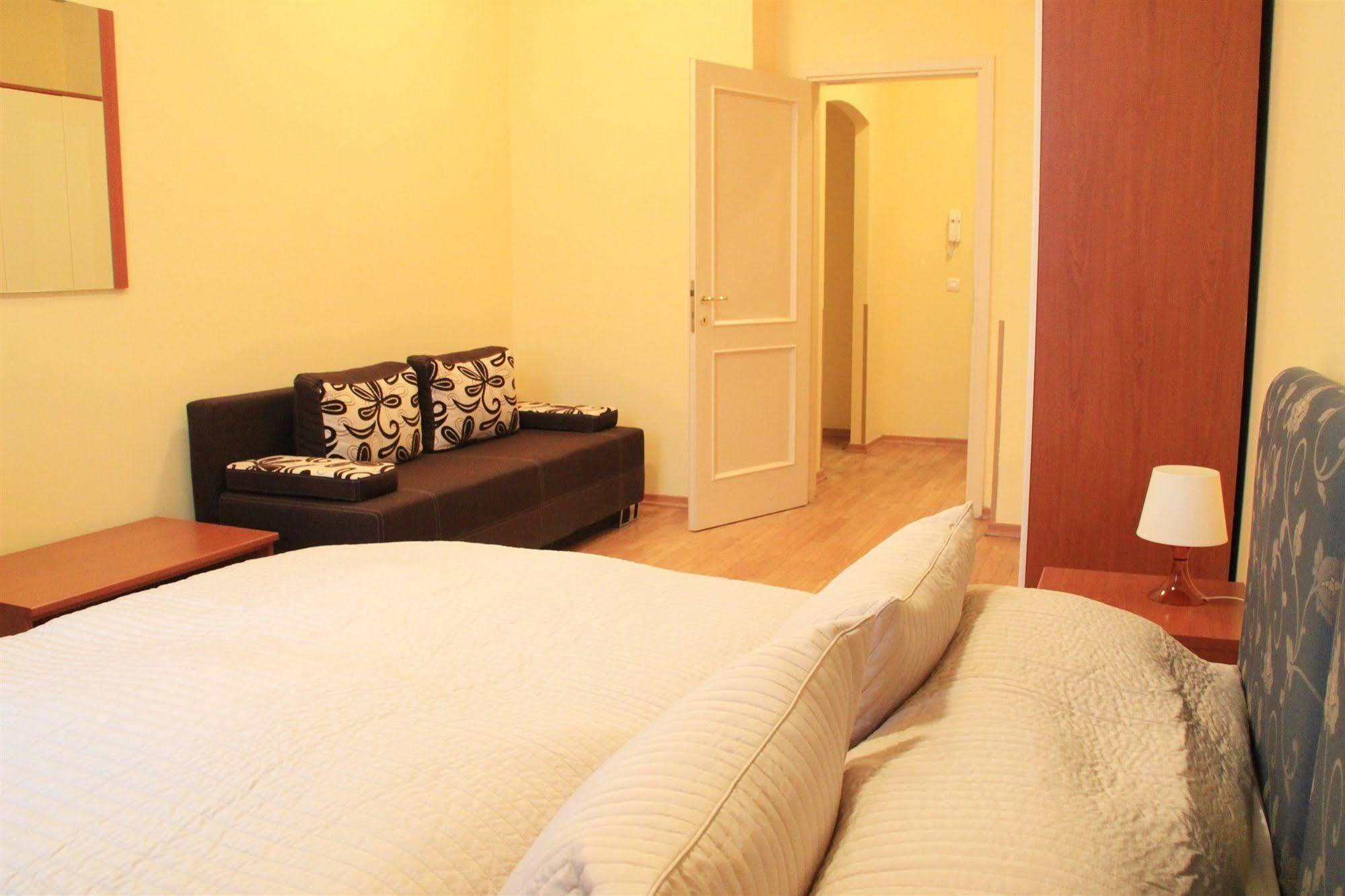 City Lounge Hotel ปราก ภายนอก รูปภาพ